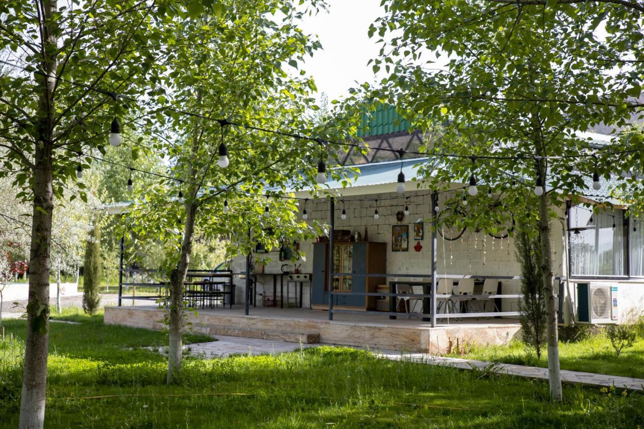 Crossway Camping Yeghegnadzor Bagian luar foto